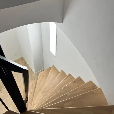 In Stadtzentrum Oelsnitz * Oelsnitz (Erzgebirge)