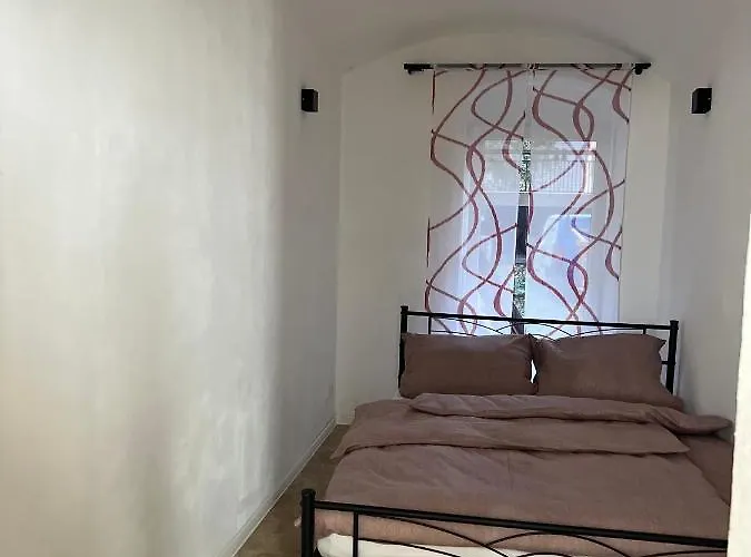 In Stadtzentrum * Oelsnitz (Erzgebirge)